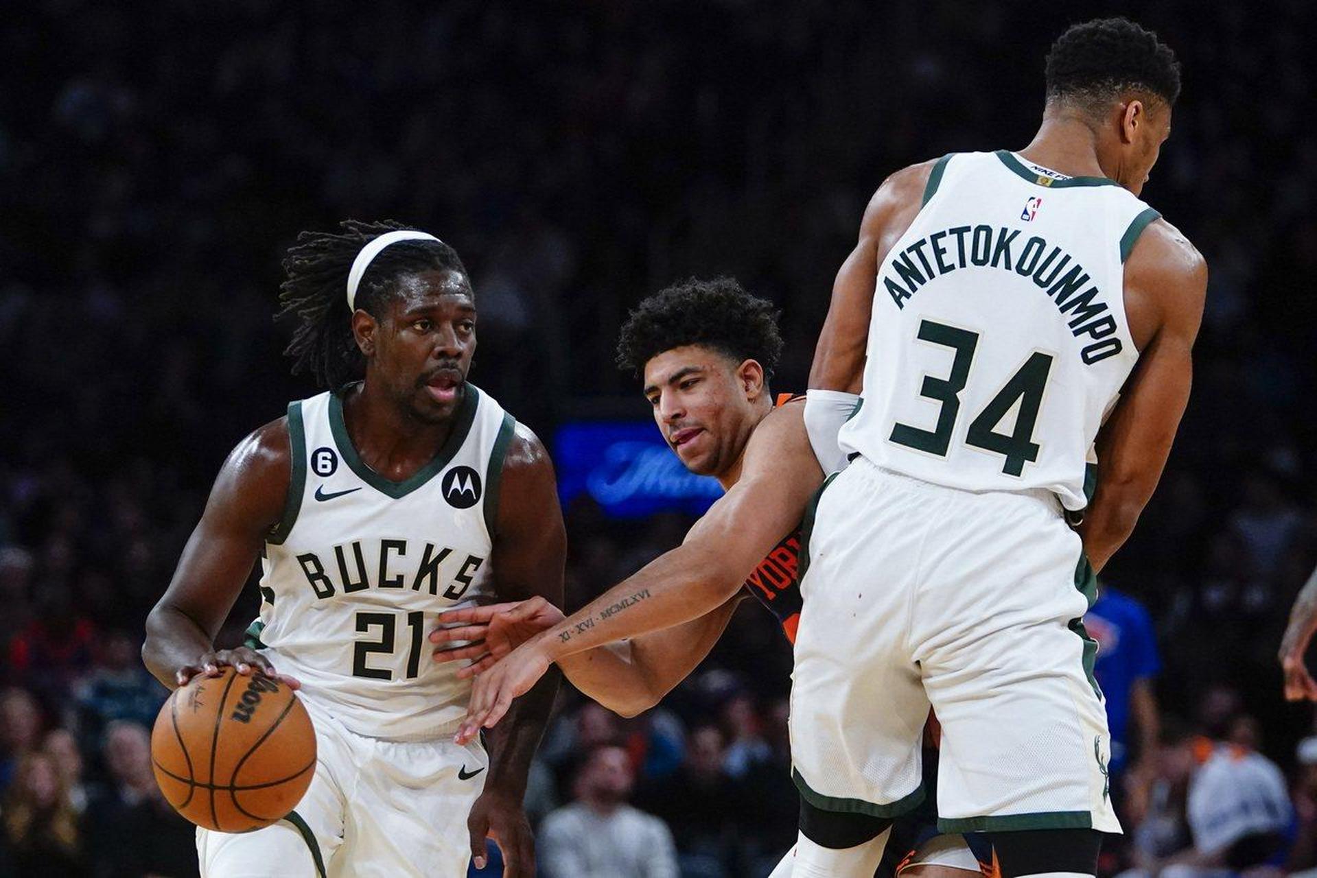 雄鹿鏖战新疆队,霍勒迪带队取胜 雄鹿鏖战新疆队,霍勒迪带队取胜