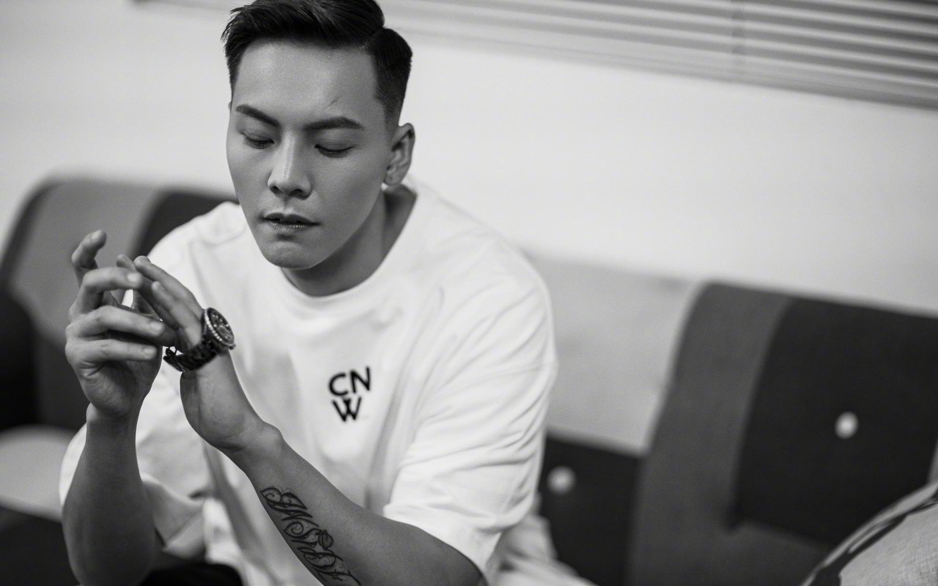 首先,为您构思一个独特而有力的标题